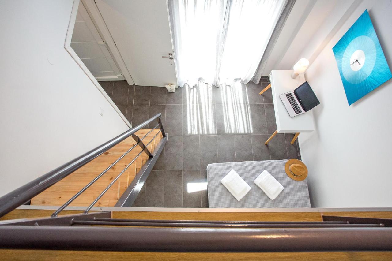 Joy C Deluxe Villa Nea Iraklitsa ภายนอก รูปภาพ